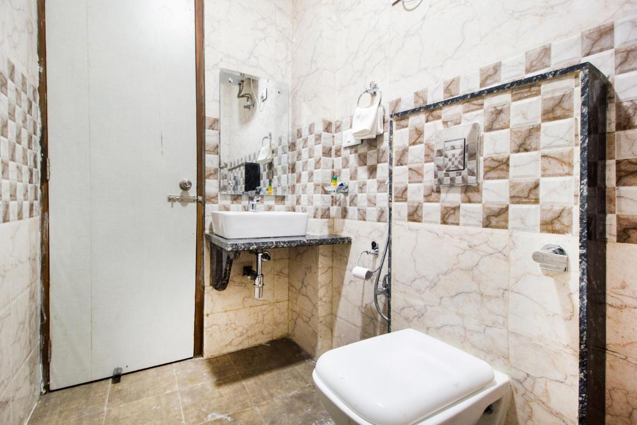 Fabhotel Olivia Suite 뉴델리 외부 사진